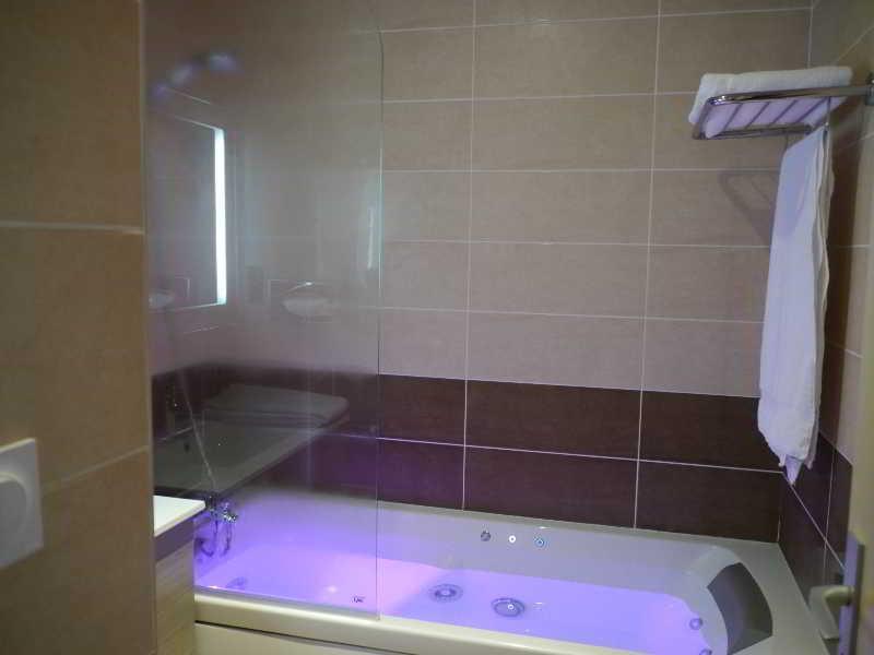 Hotel Le Barry, Toulouse Nord Gratentour Екстериор снимка